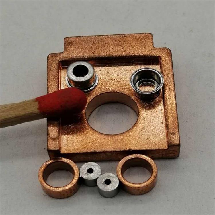 Bagaimana komponen peralatan terpukul mikro diproduksi? Perincian Perkasaan EMAR: Rencana Produsi untuk Komponen Perkasa Micro Punching(pic2)