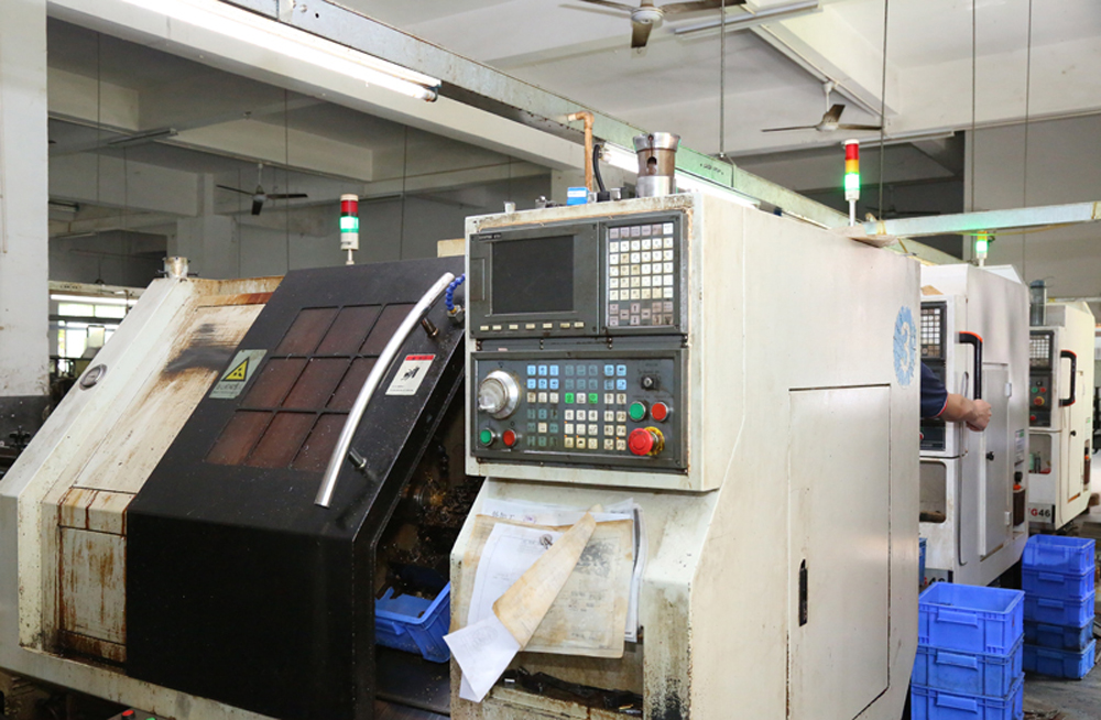 Guida alla manutenzione ordinaria del tornio a controllo numerico CNC: consigli pratici per prolungare la durata dellattrezzatura(pic1)