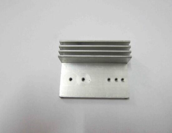 Stamping of power dissipation fins