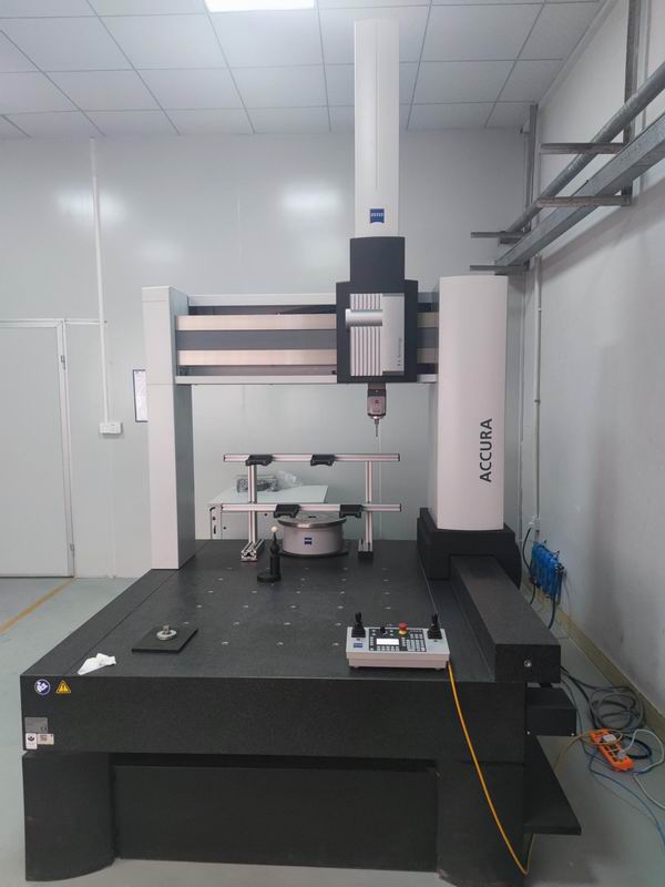 Zkušební přístroj na CNC zpracování hliníku(pic1)