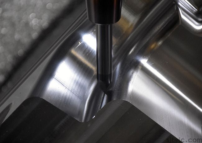 The Ultimate Guide to CNC Machining for Mold Making(图2)