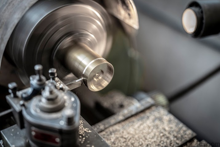 Characteristics of CNC Turning Processing: A Complete Guide(图1)