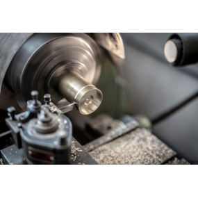 CNC旋盤加工の特徴:完全ガイド